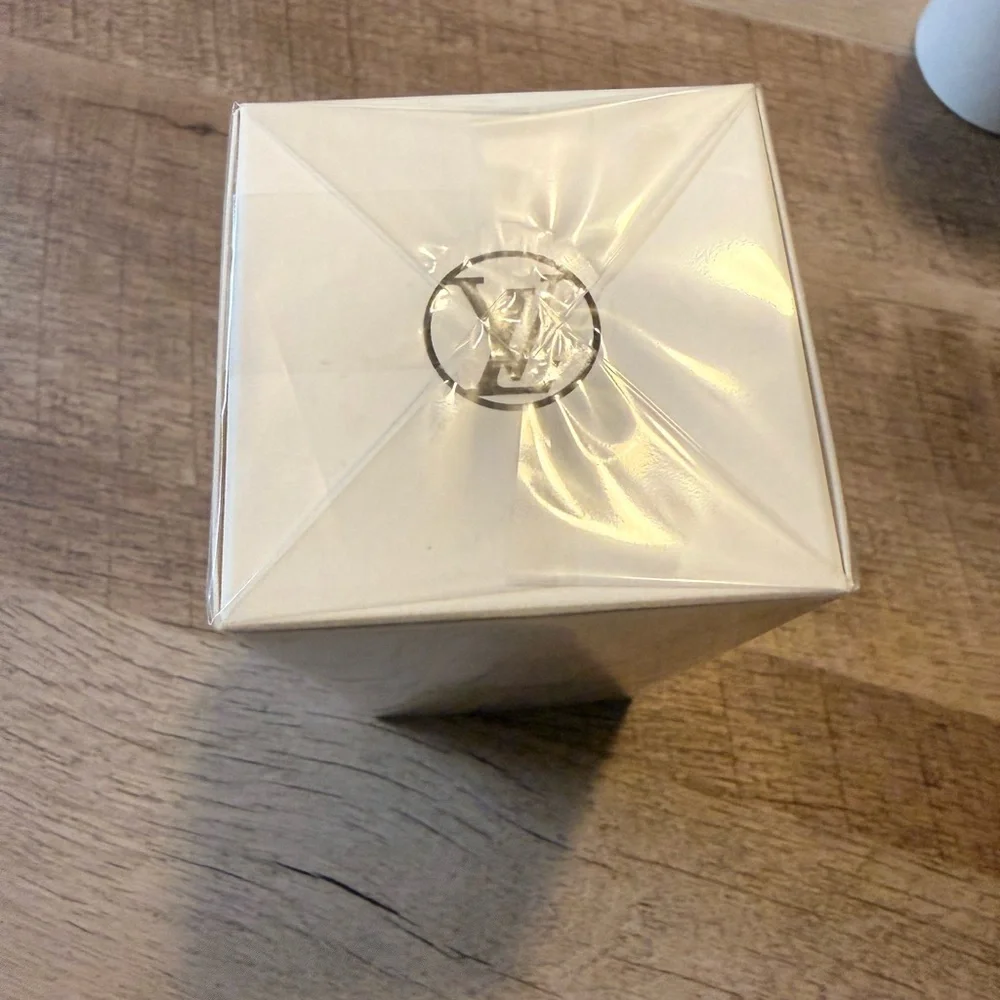 Louis Vuitton Imagination - Picture 3 of 5